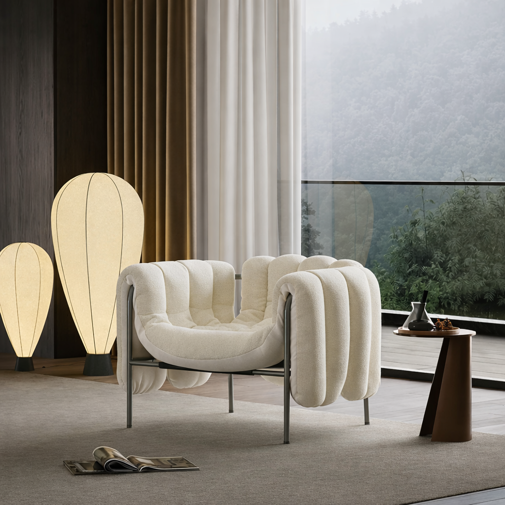 Torin Crest Chair