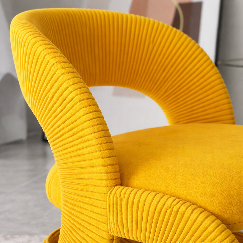 Helios Form Chair