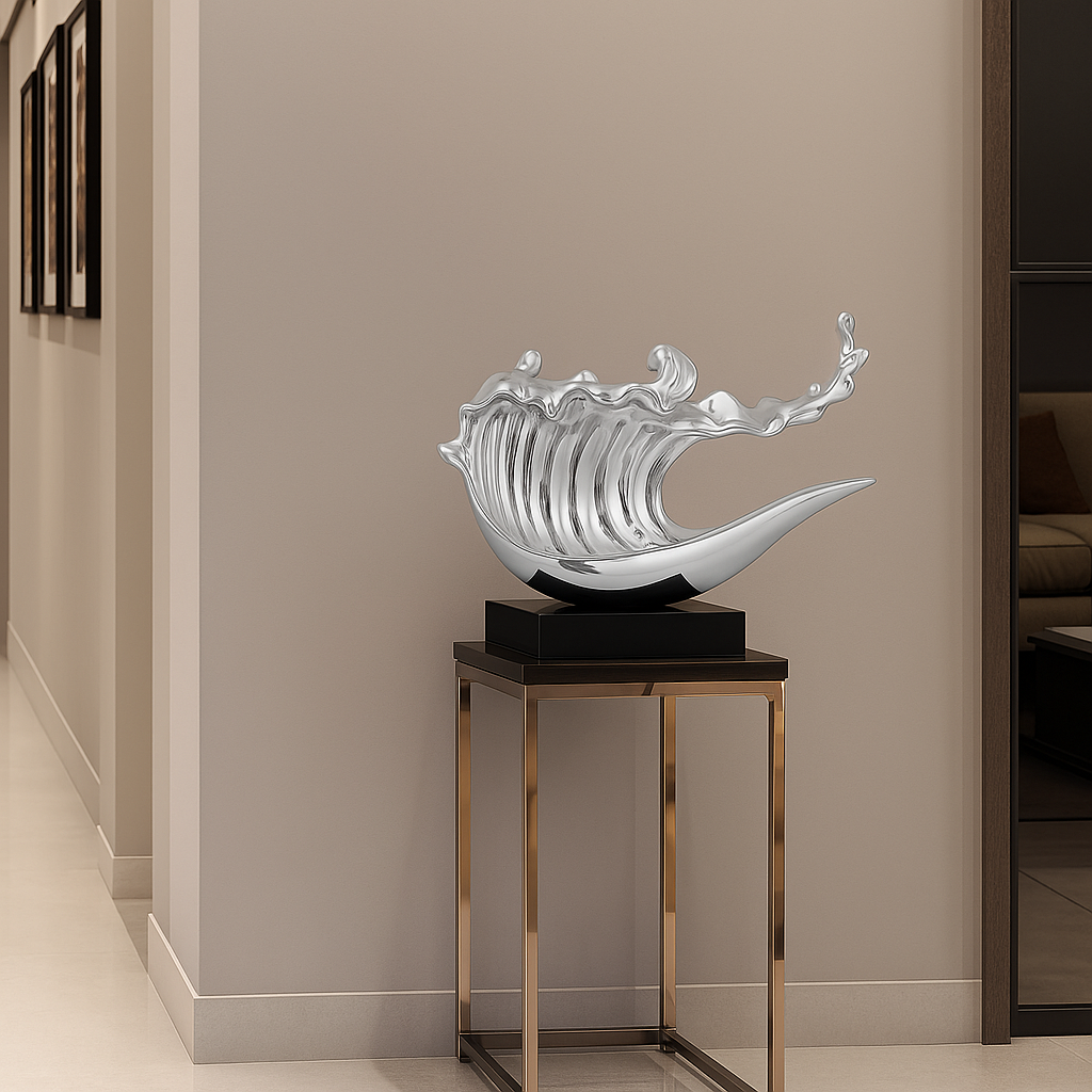 Luna Verona Ornament