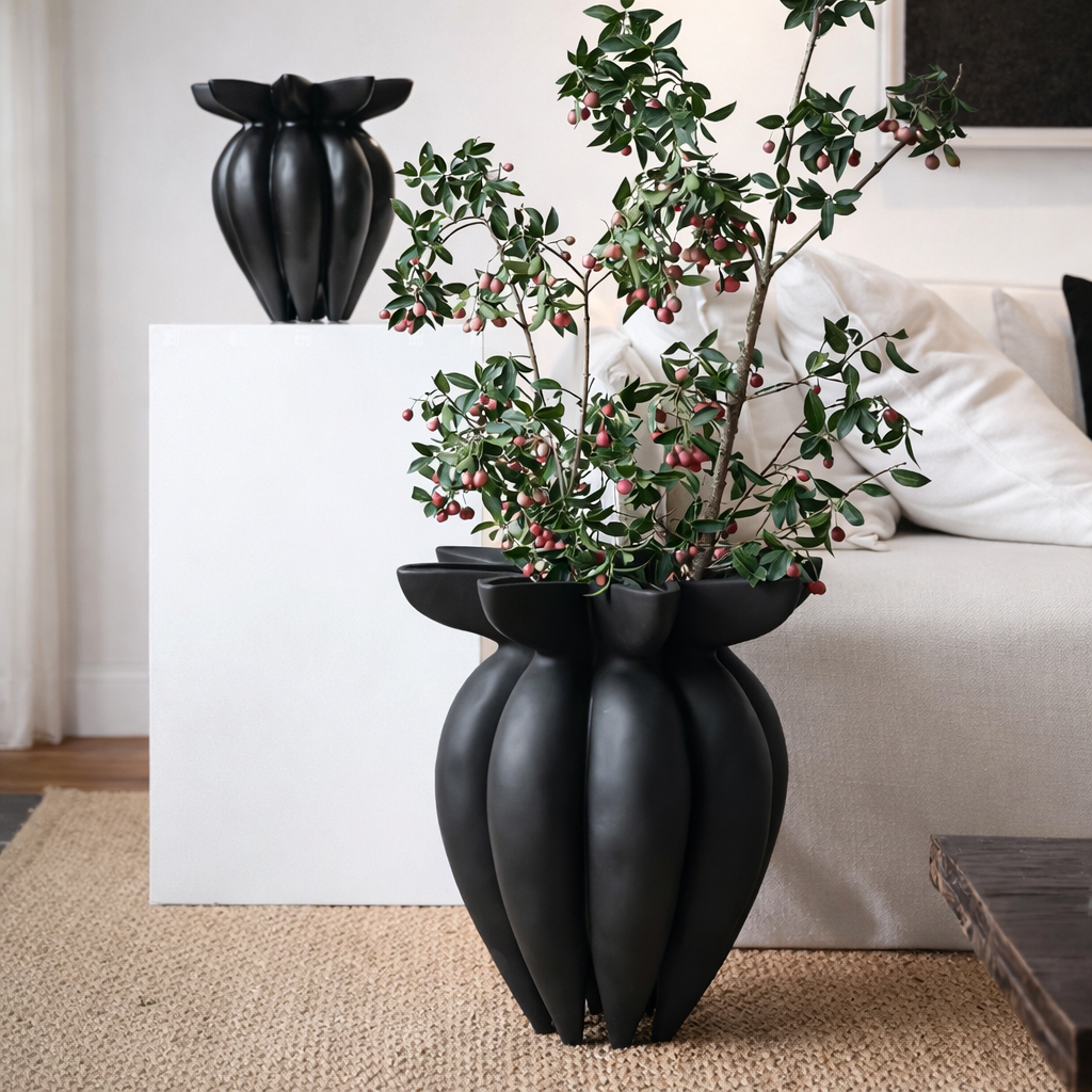 Casa Verona Floral Vase