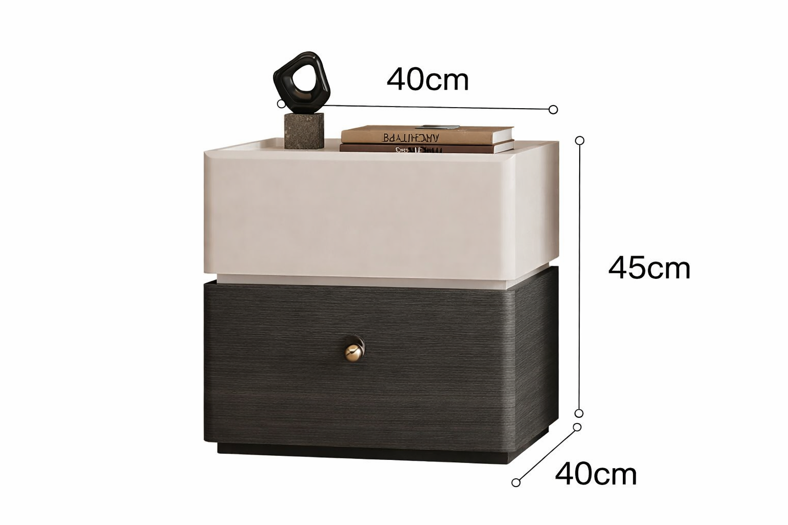 Valenor Dressers & Nightstands