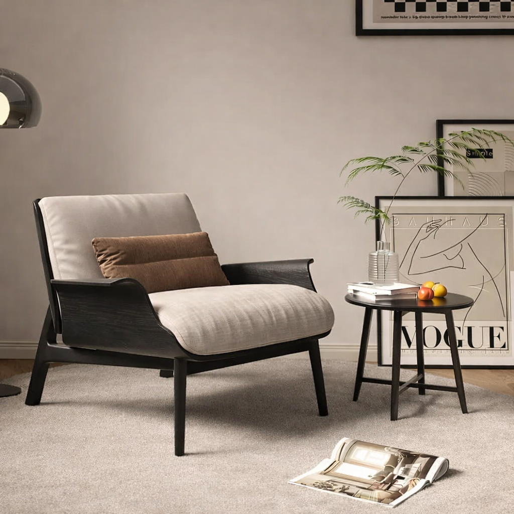 Linea Pelle Chair