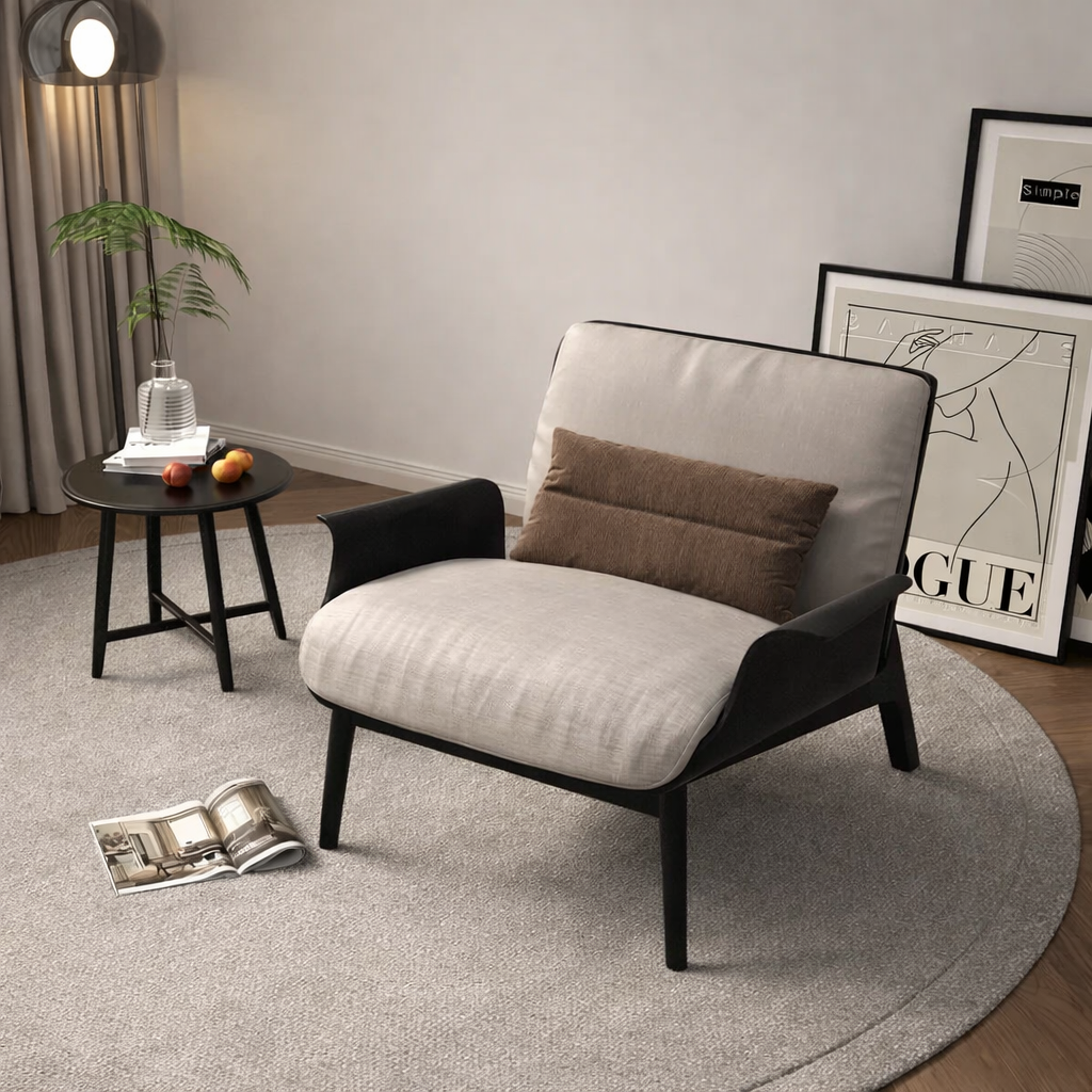 Linea Pelle Chair