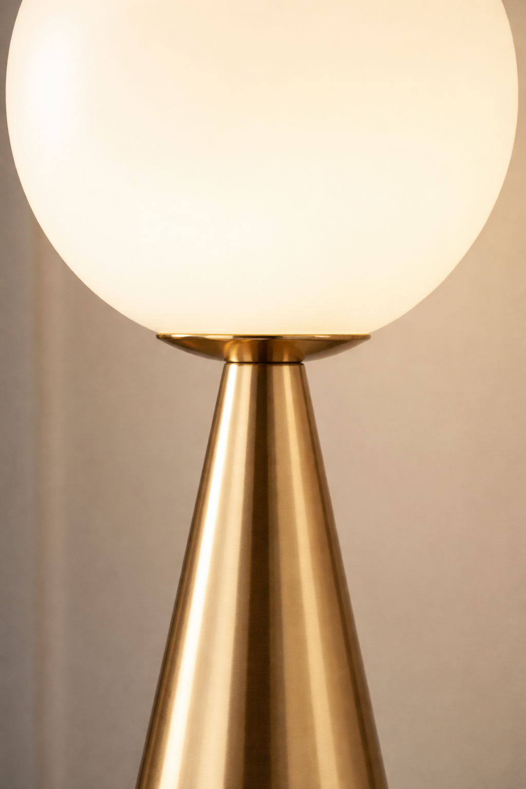 Noctyra Table Lamps