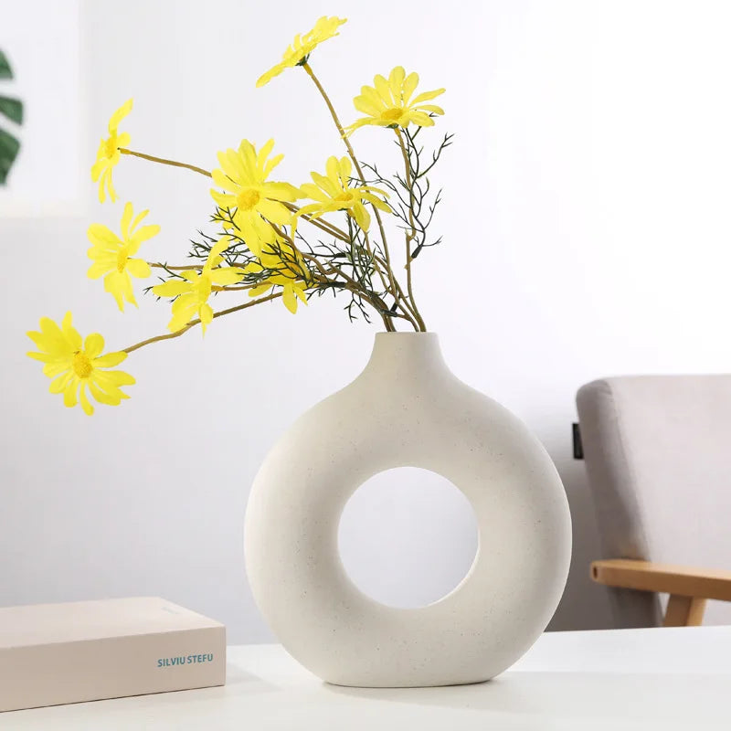 Ceramic Vase Interior Decoration