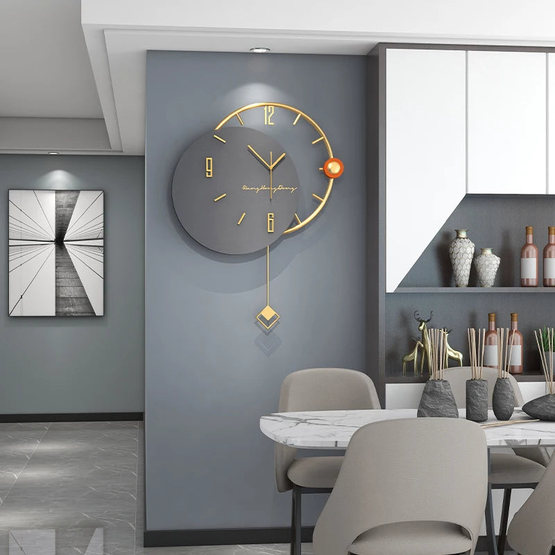 Swingable Art Wall Clock