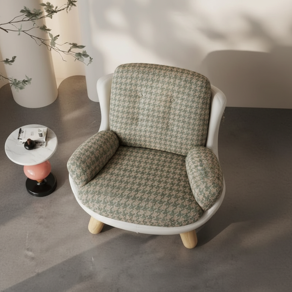 Egg Pod Chair – Overhead Diagonal
