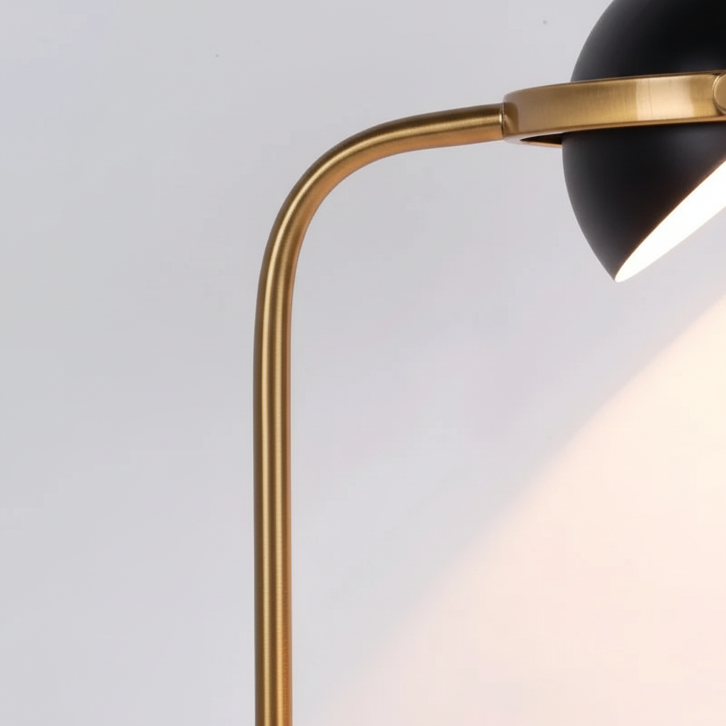 Gold Gooseneck Macro